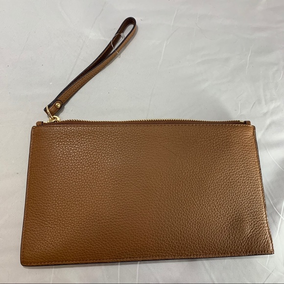 Michael Kors leather Wristlet 10x6 - Picture 2 of 5